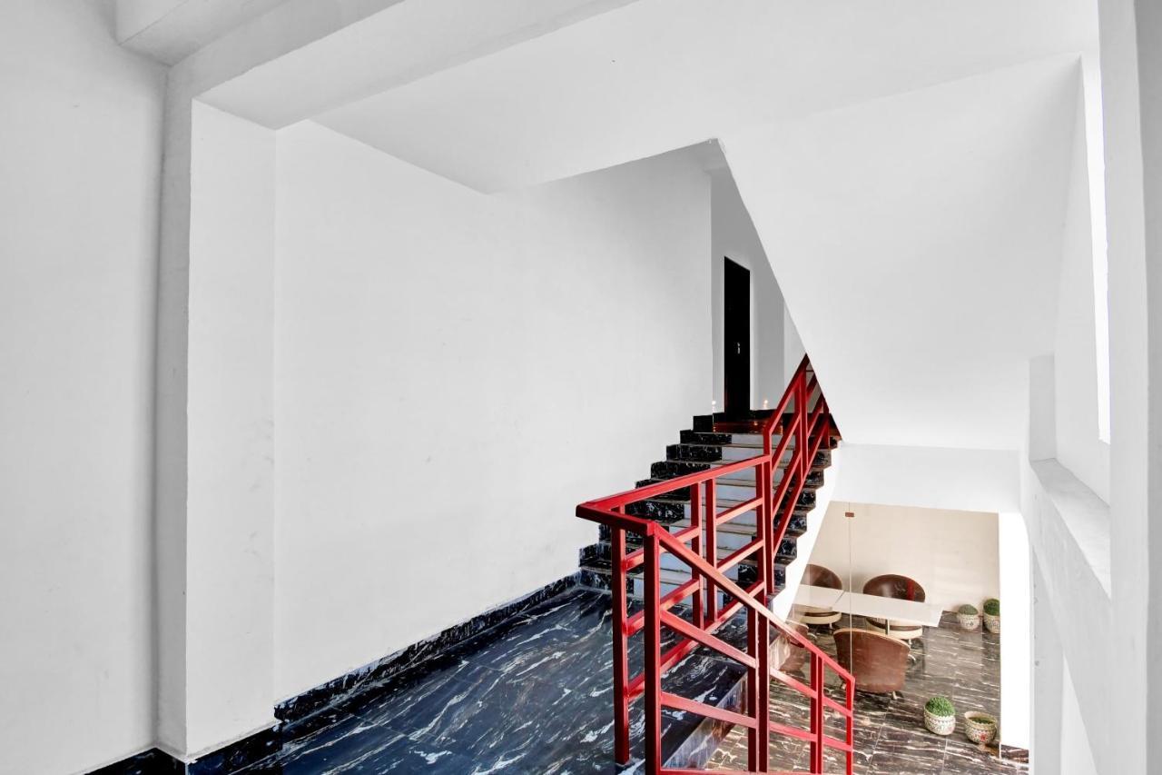 Oyo Townhouse 779 Gods County Hotel Tarapith Exterior photo
